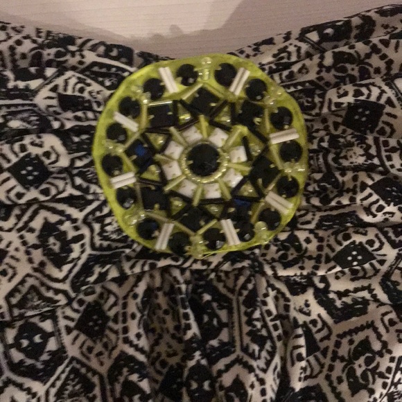 Sleeveless top - Picture 4 of 5